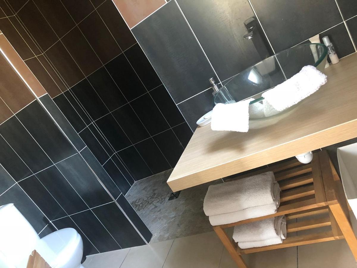 Villa Des Romieux Pinet  Esterno foto
