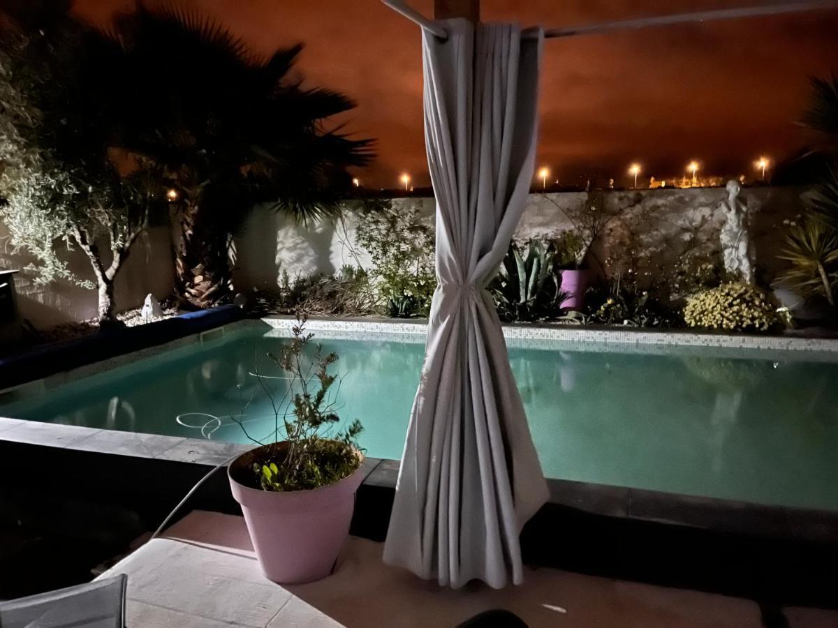 Villa Des Romieux Pinet  Esterno foto